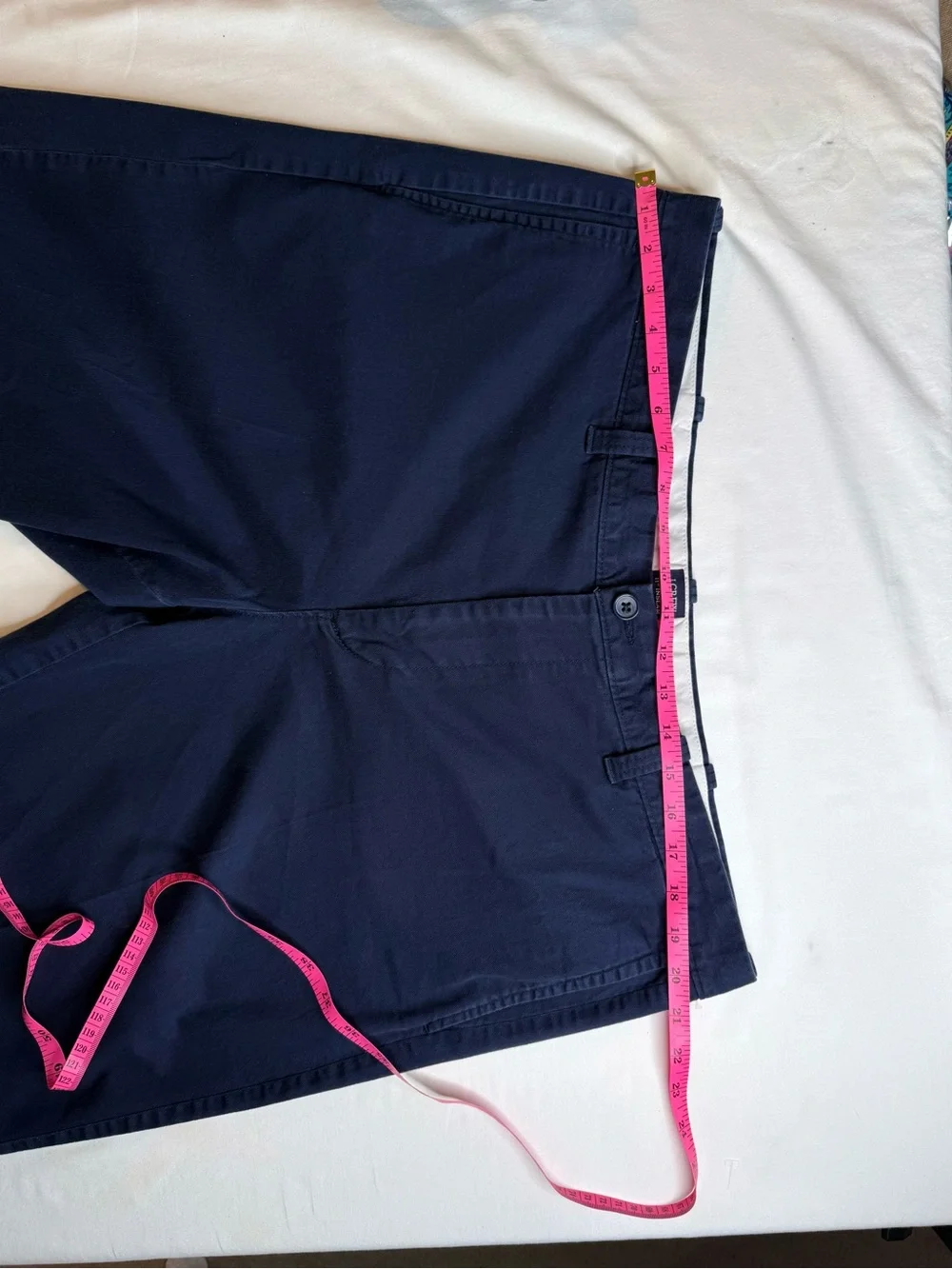 Men's Navy Casual Chino Shorts - Classic Summer Essential